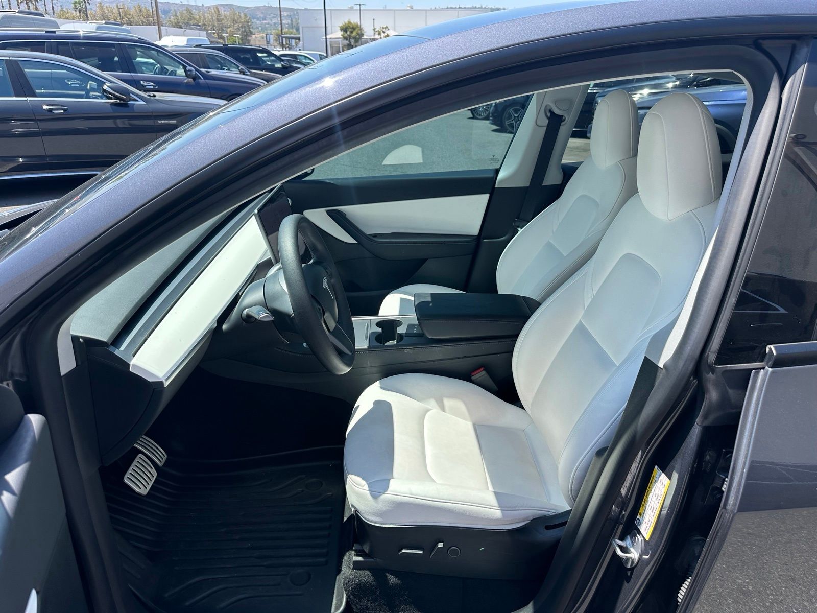 tesla model y 2022 7SAYGDEF6NF406976 image tesla model y 2022 7SAYGDEF6NF406976 image